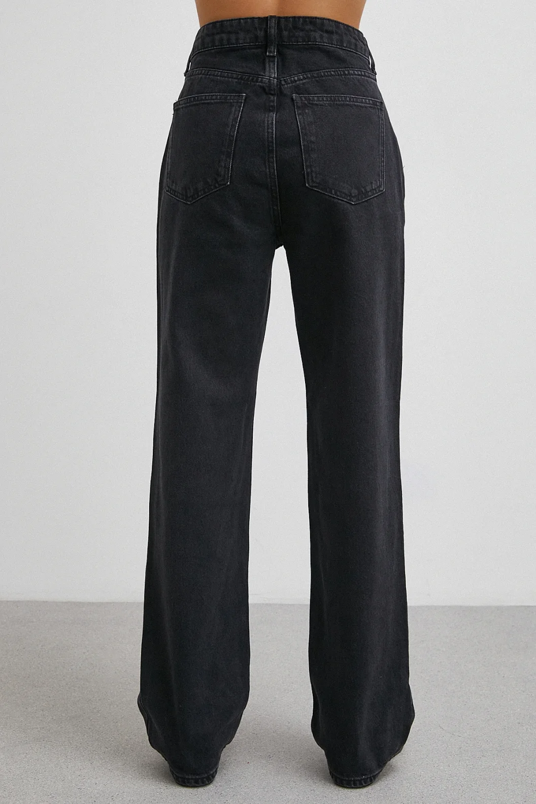 Yüksek Bel Boru Paça Jean Siyah