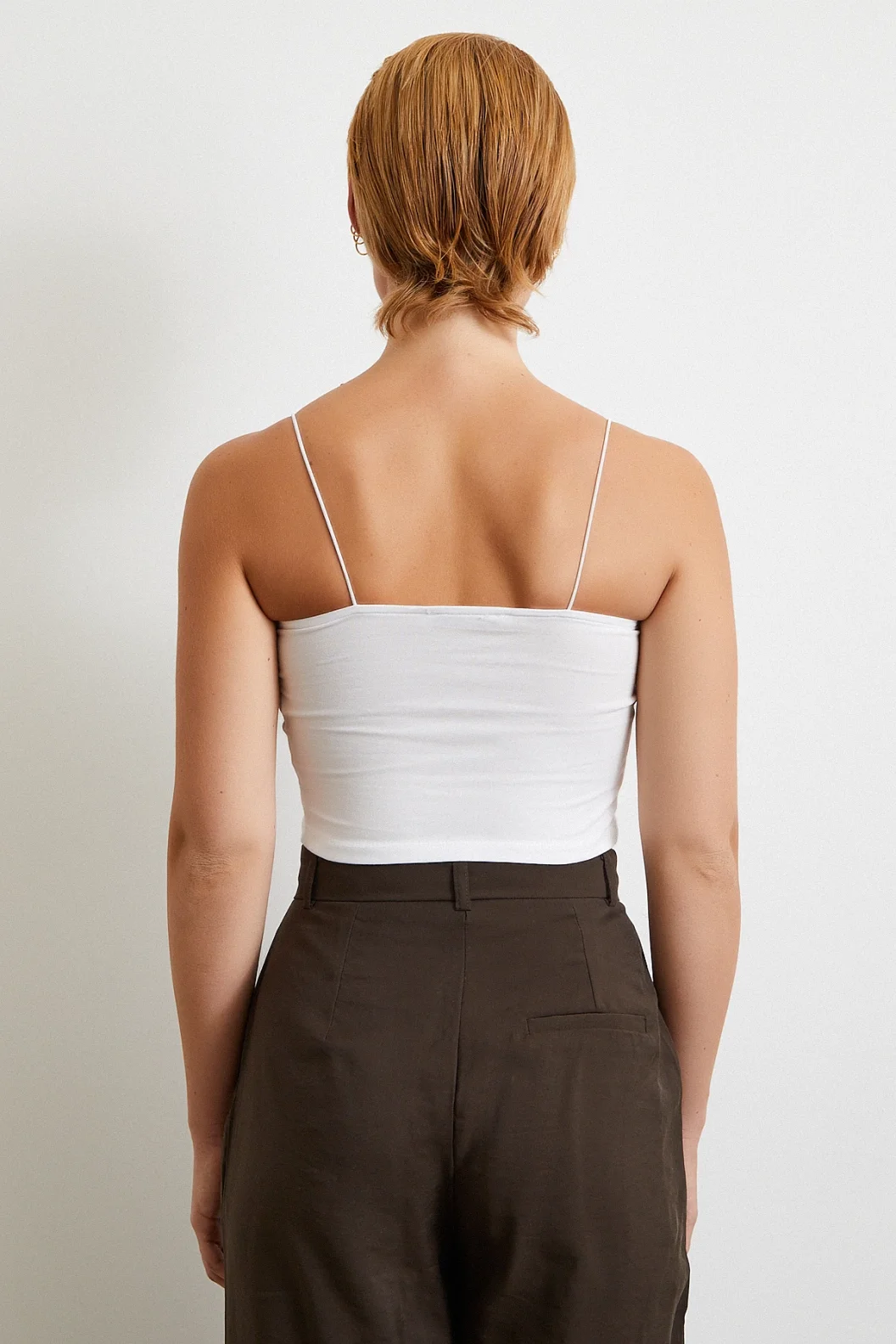 Lastik Askılı Top Beyaz