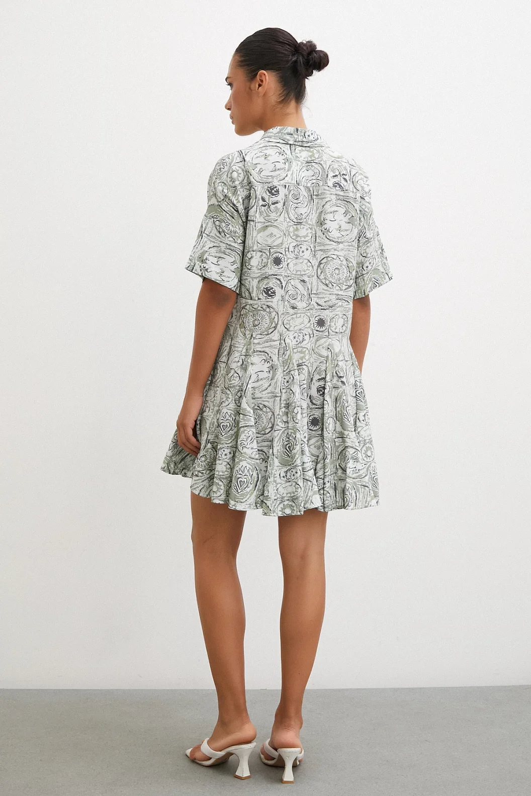 Önü Düğmeli Midi Boy Elbise Haki