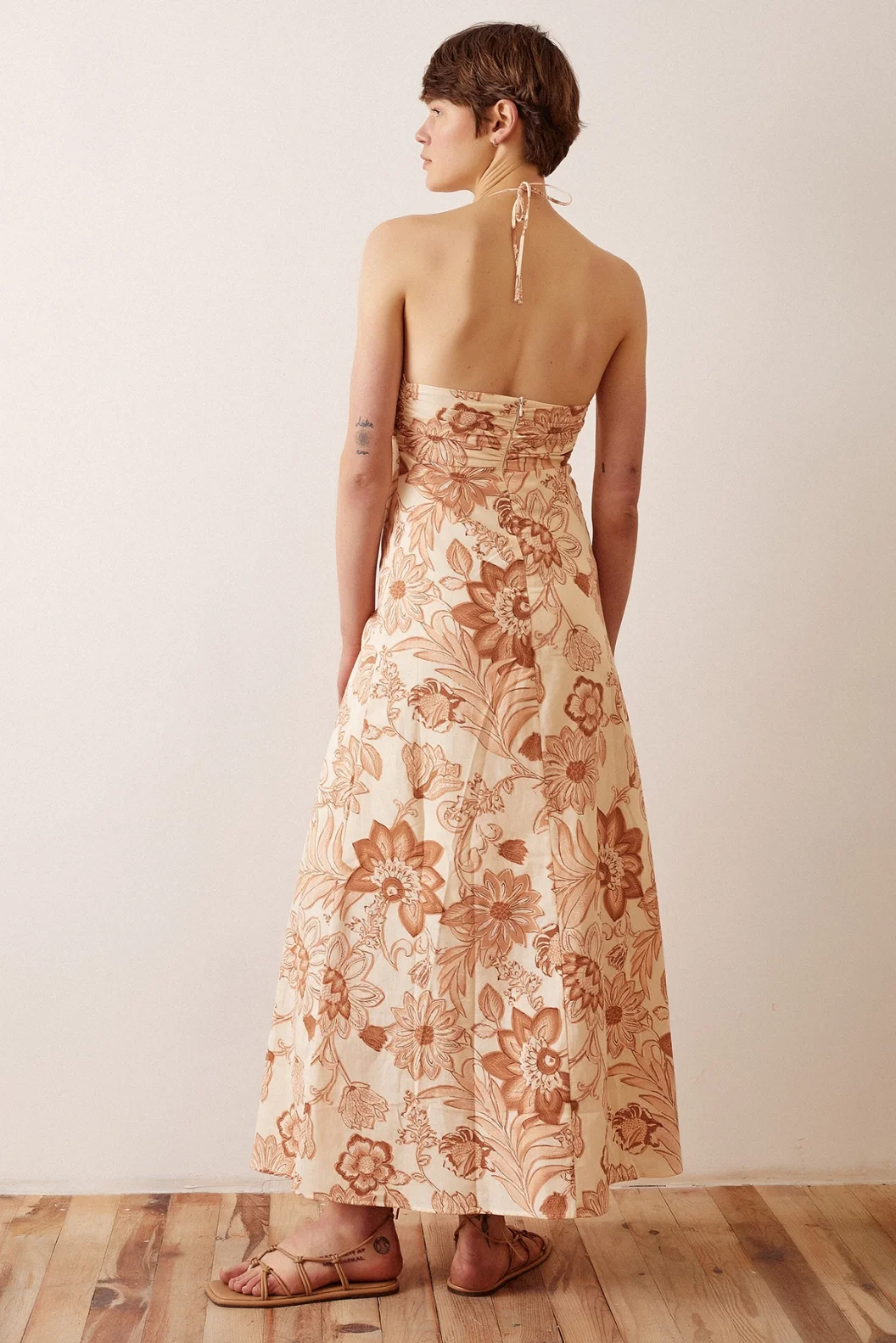 Çiçek Desenli Askılı Elbise Sarı