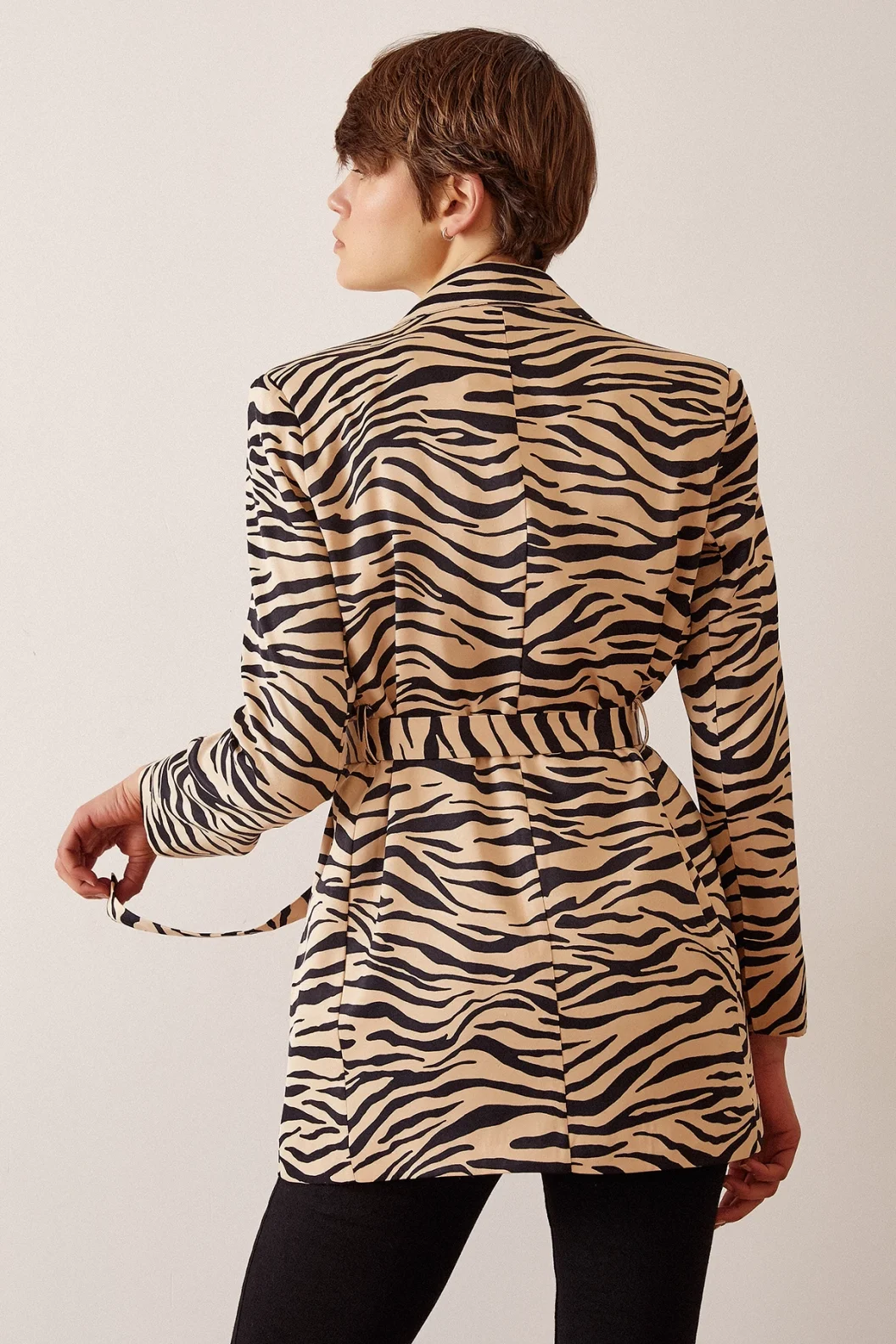 Düğmeli Kuşaklı Blazer Ceket Leopar