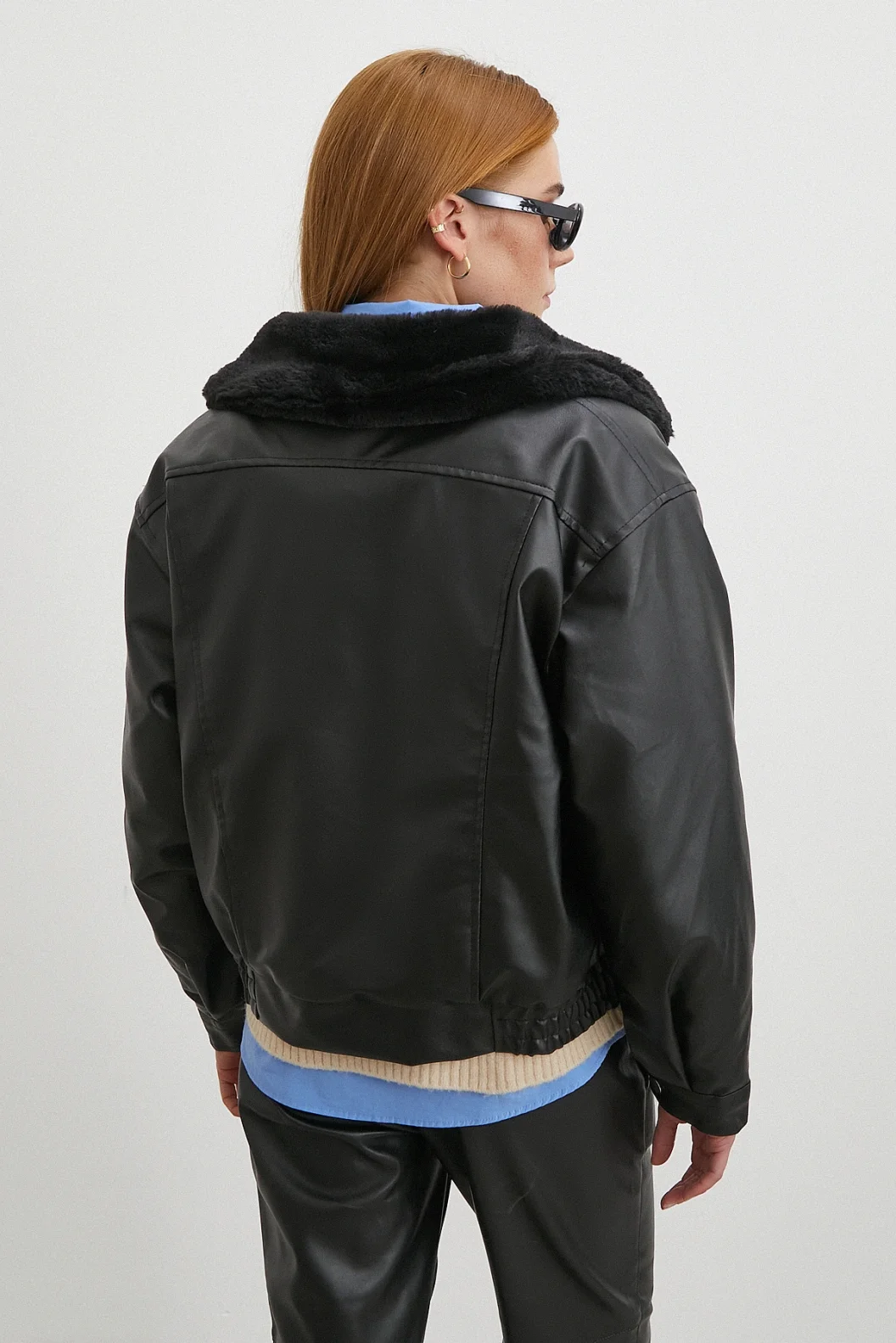 Peluş Astar Detaylı Deri Mont Siyah