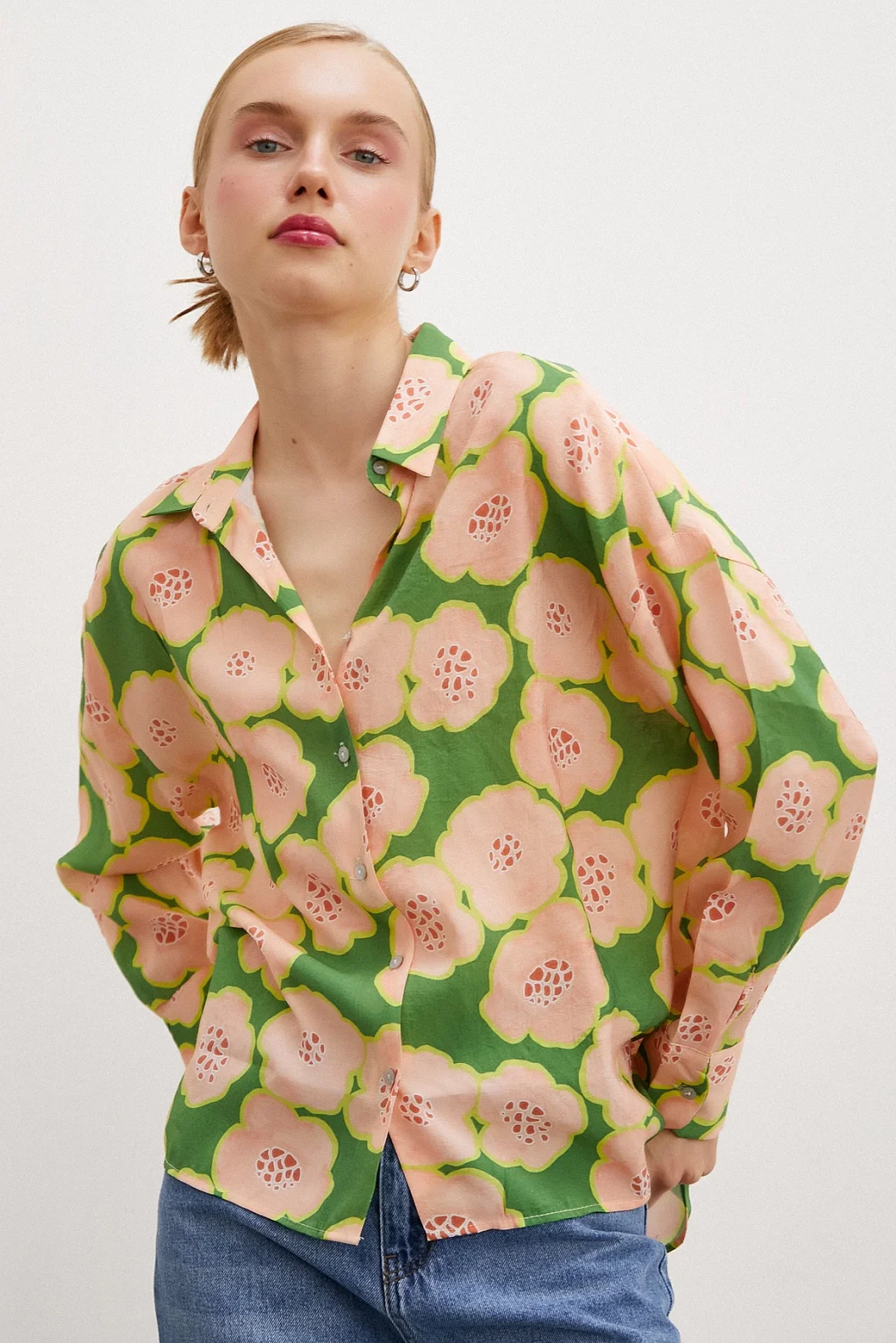 Floral Patterned Shirt in Khaki