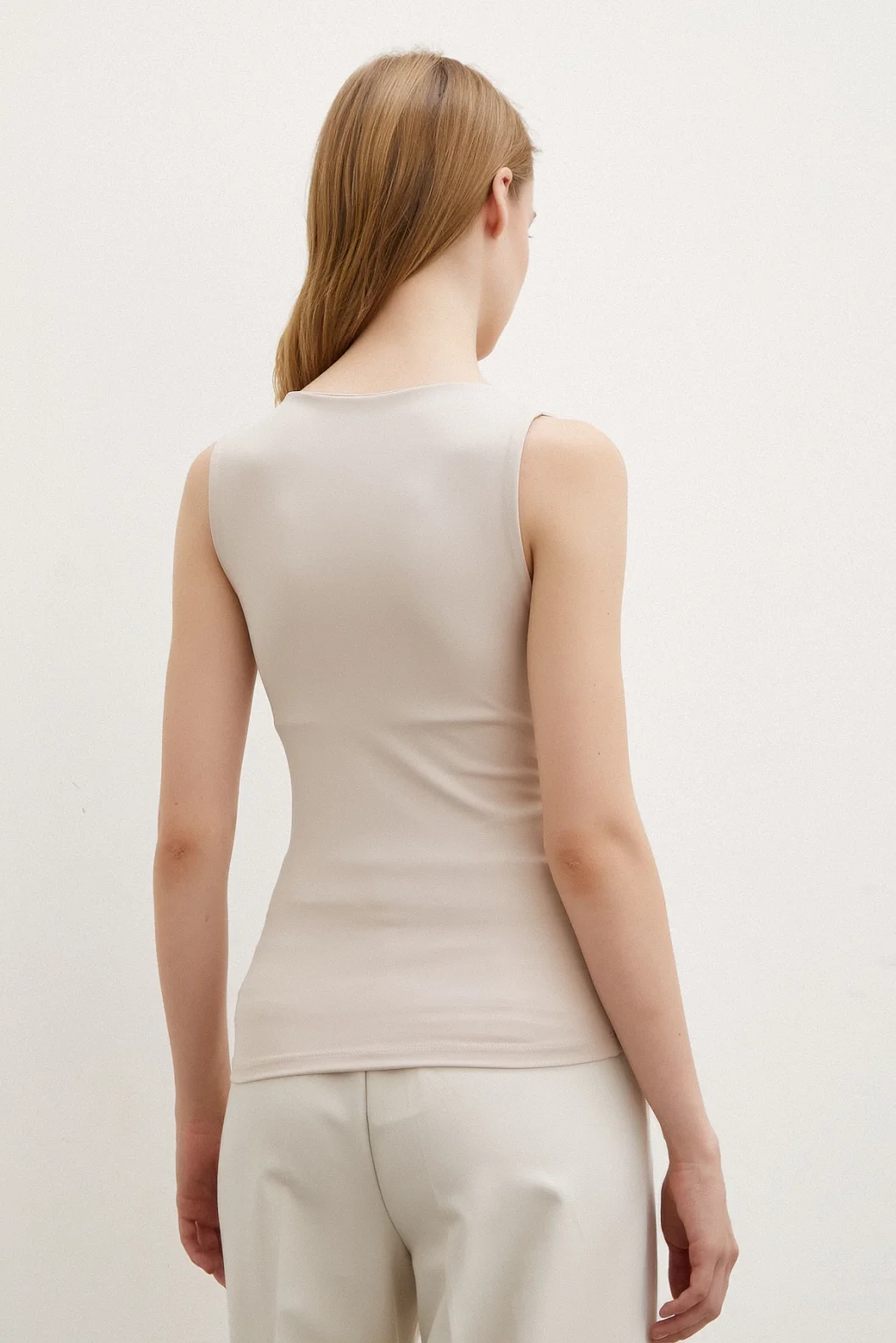 Gefüttertes Tanktop in Nerz