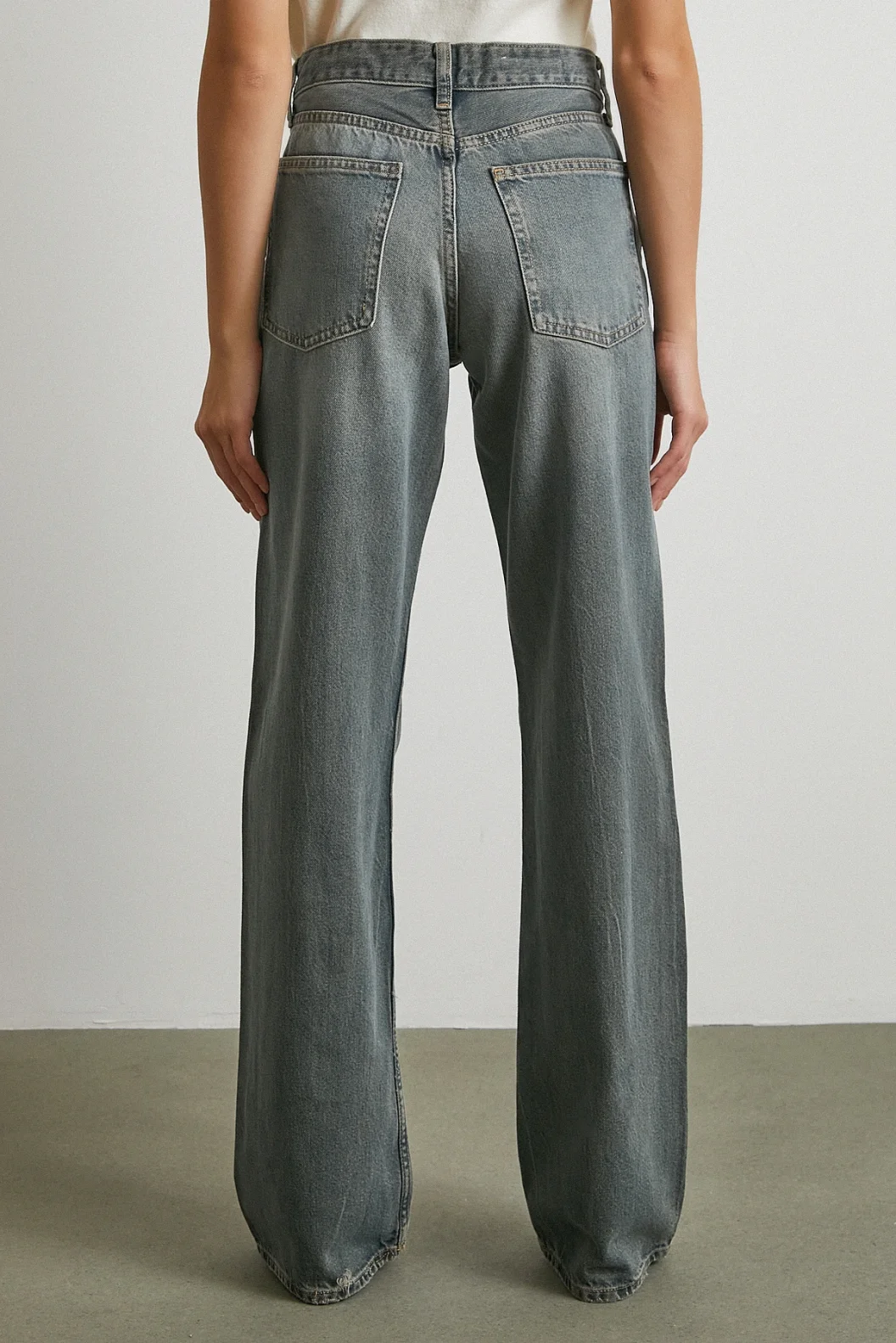 Beş Cepli Yüksek Bel Jean Füme