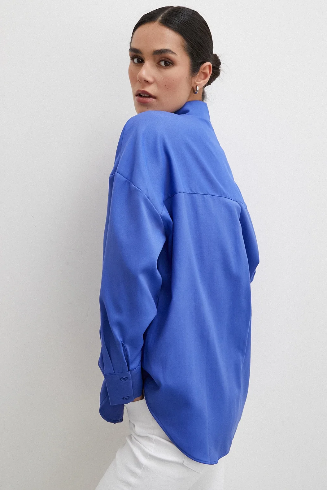 Gestreiftes klassisches Hemd in Blau