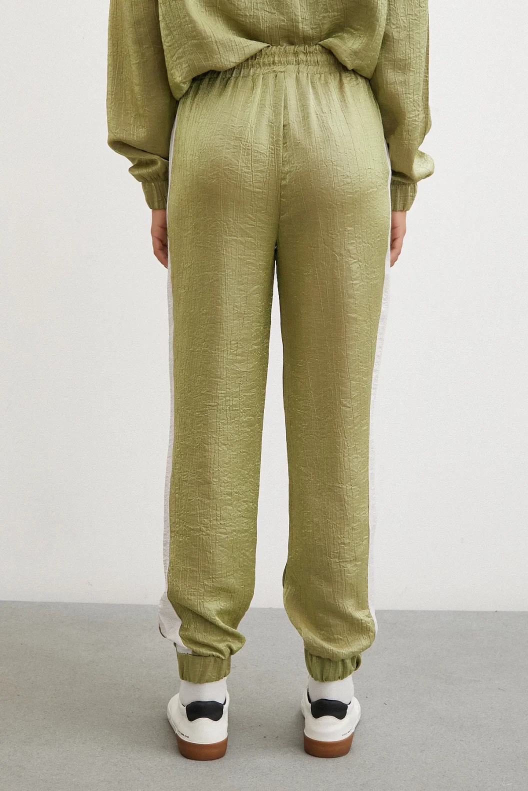 Striped Jogger Sweatpants Khaki