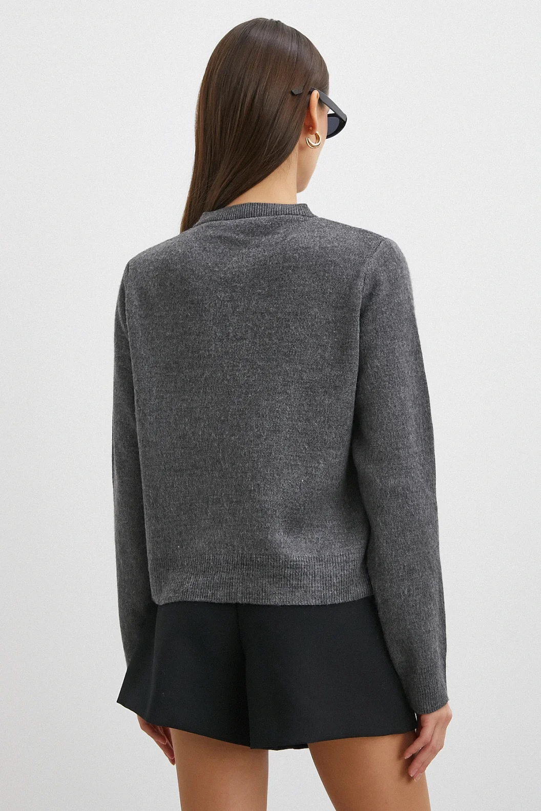 Düğmeli Baklava Desenli Hırka Antirasit