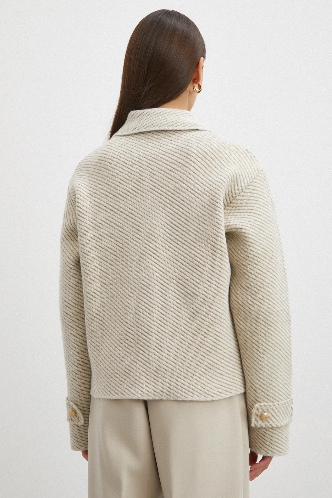 Polo Yaka Cepli Gold Düğmeli Ceket Krem