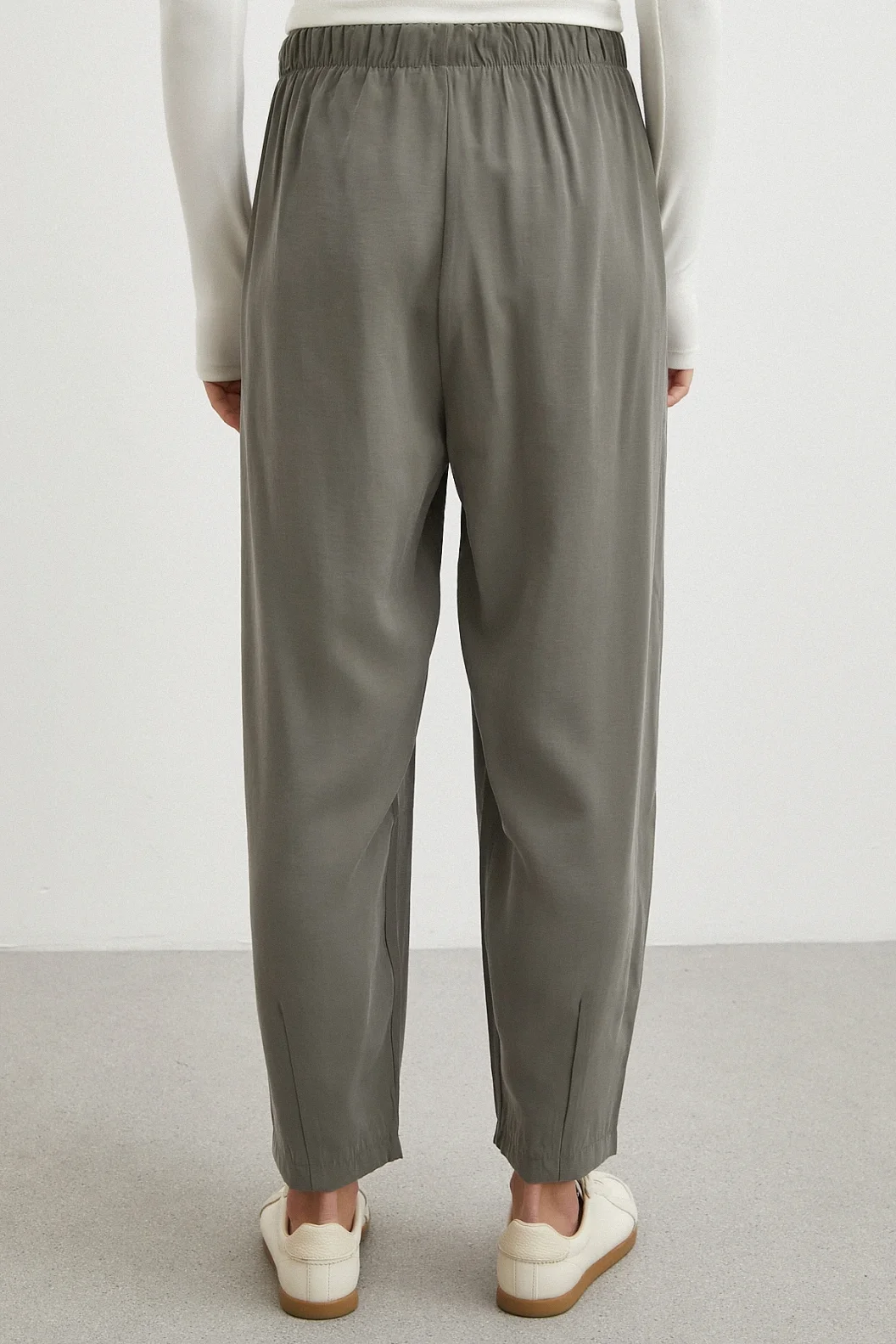 Bağcıklı Beli Lastikli Pileli Pantolon Haki