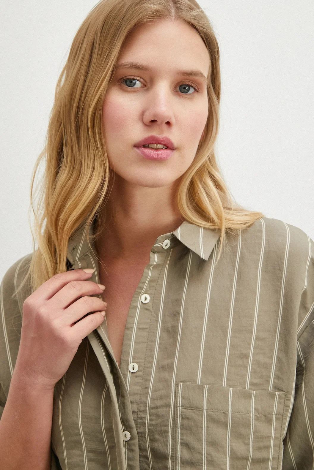 Çizgili Cepli Modal Gömlek Haki