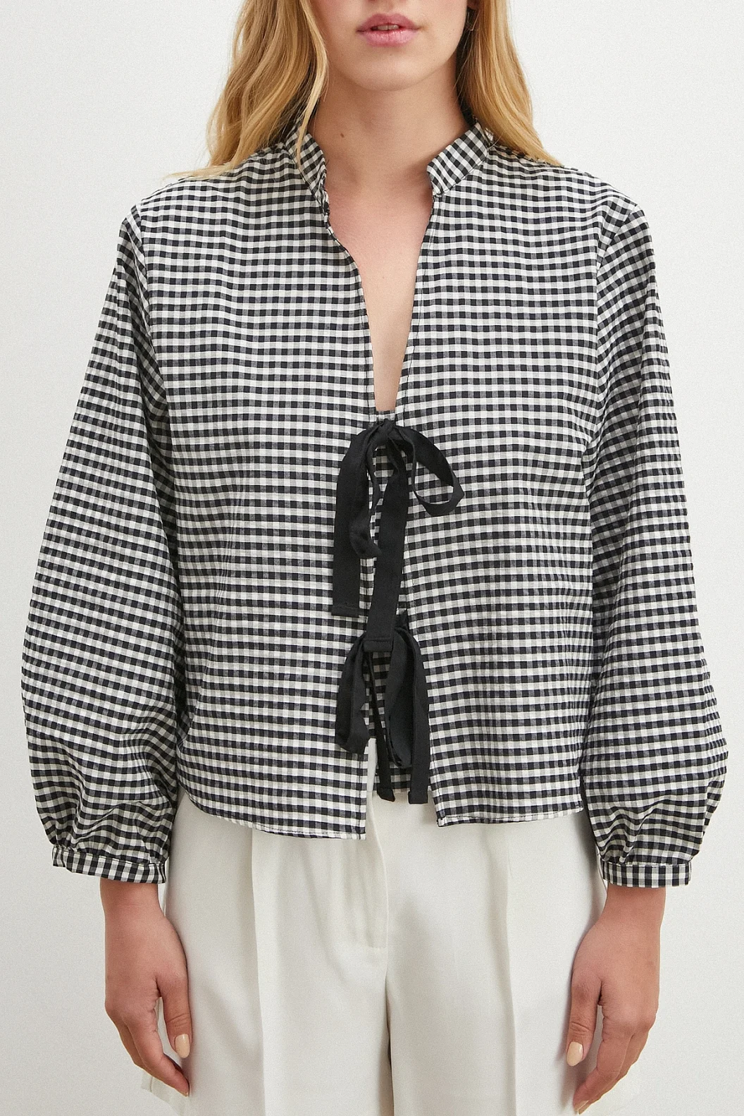 Beli Kuşaklı Pamuk Bluz Siyah