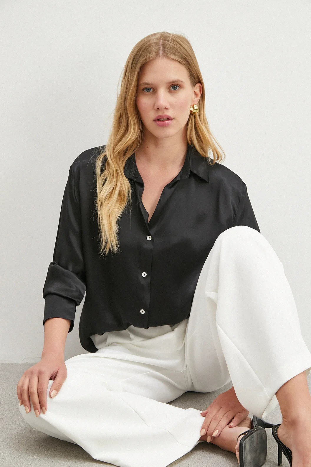 Viskon Saten Gömlek Siyah