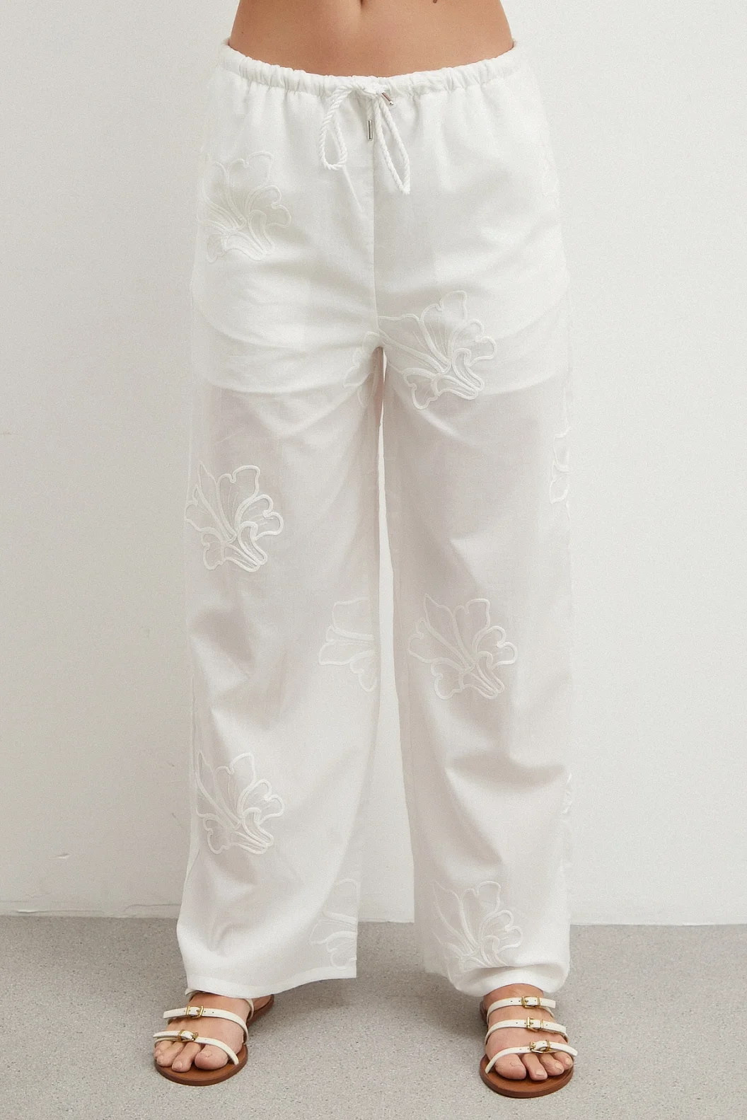 Nakışlı Pantolon Beyaz