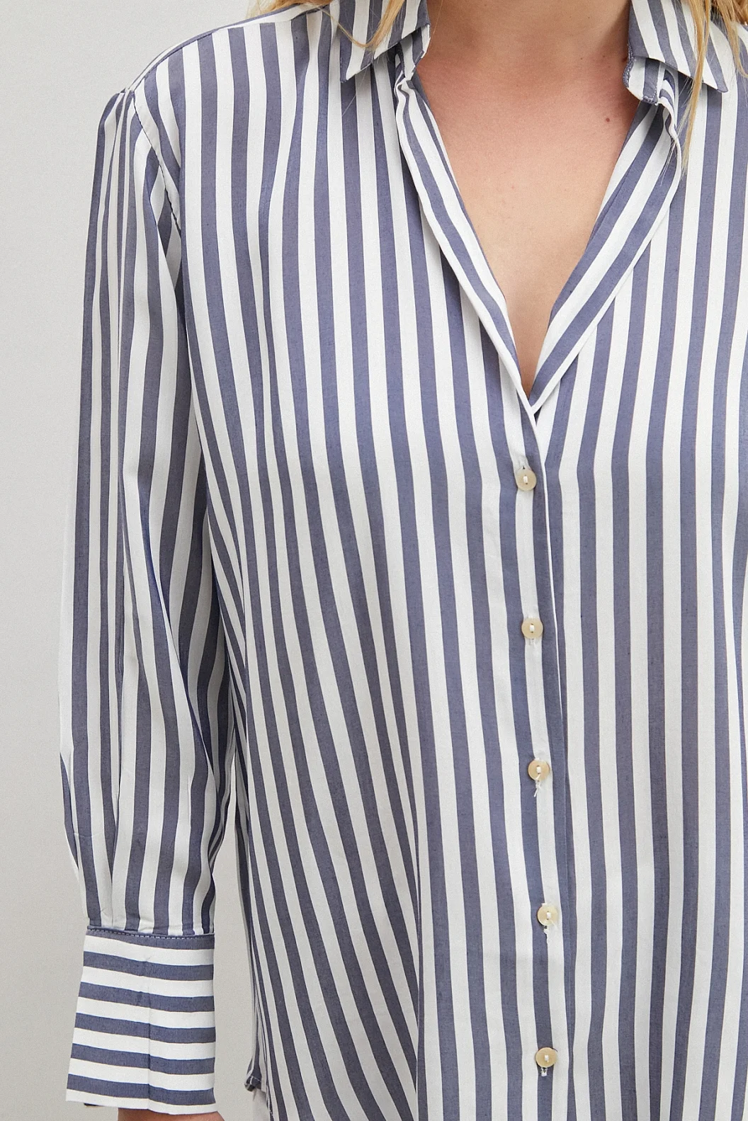 Mehrfarbiges Hemd Blau