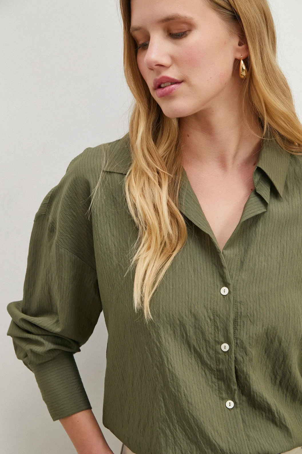 Çizgili Viskon Gömlek Haki