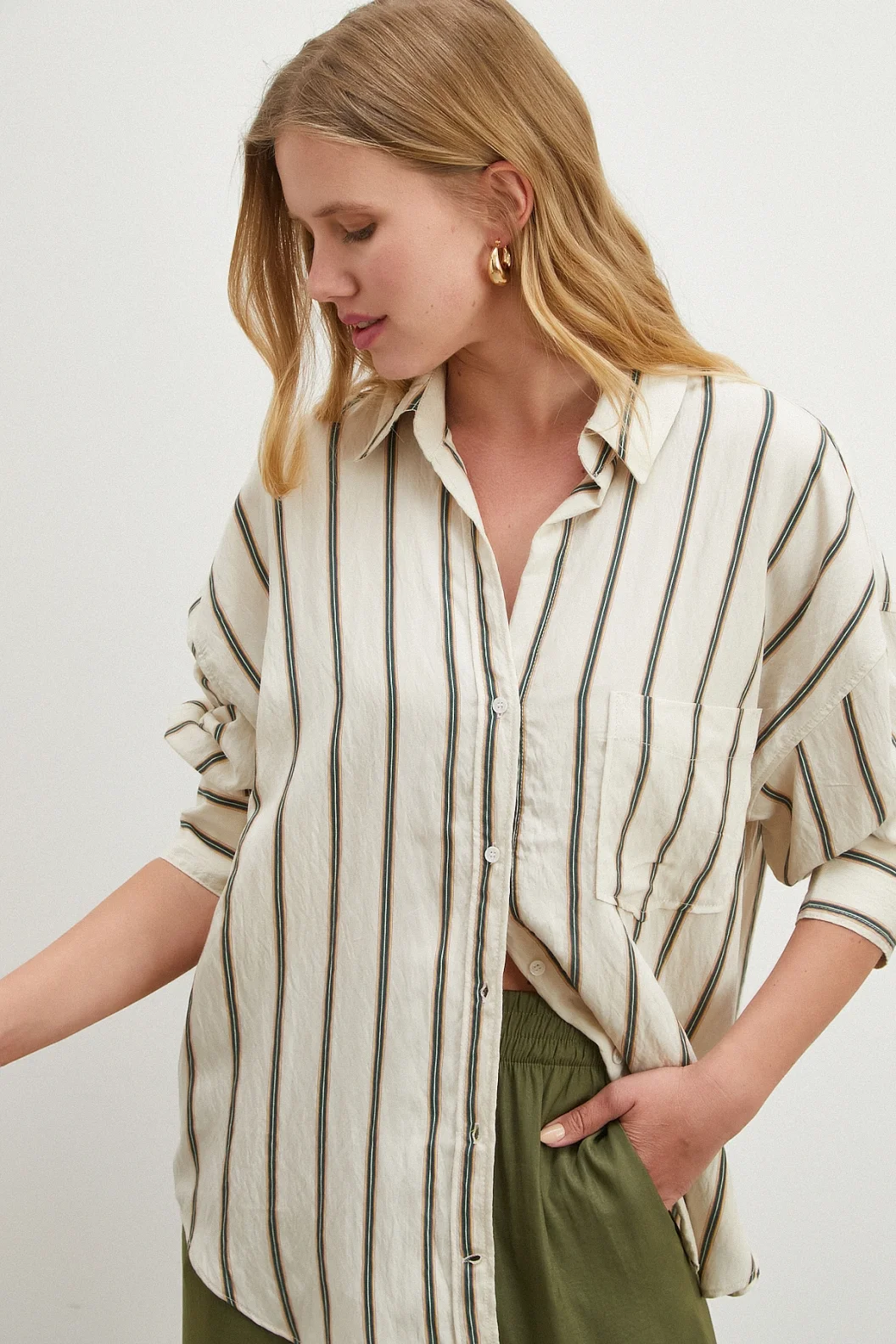 Çizgili Diagonal Gömlek Krem