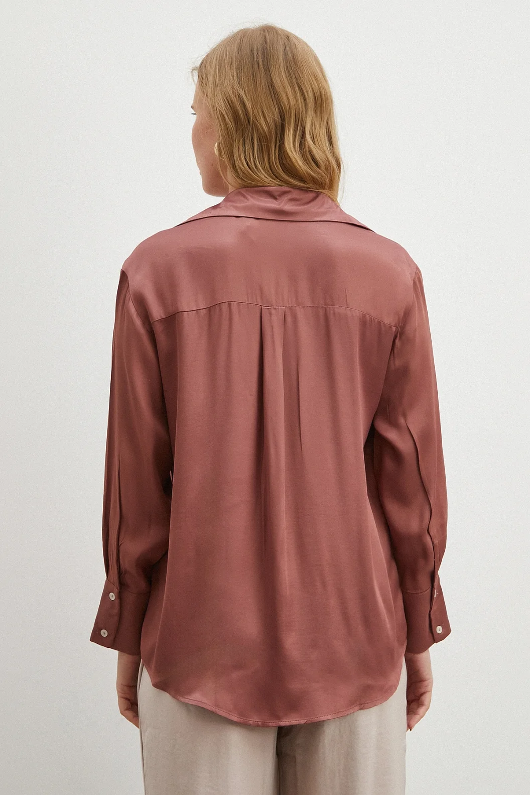 Viskon Saten Gömlek Gül Kurusu