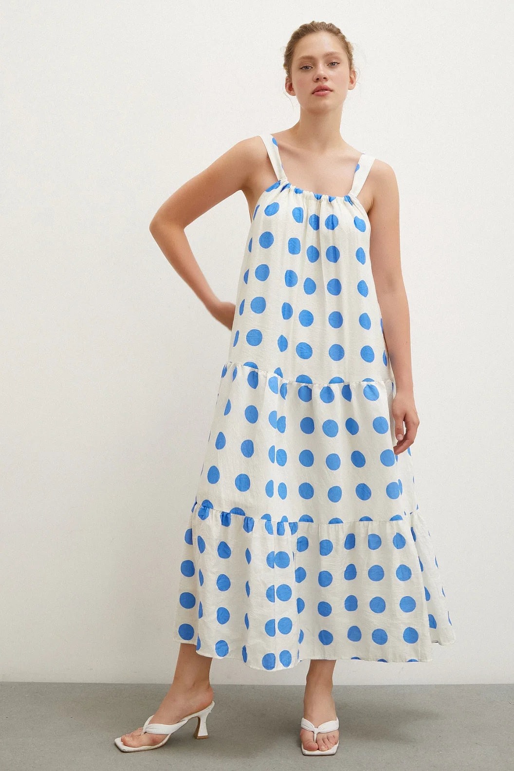 Sleeveless Polka Dot Dress in White
