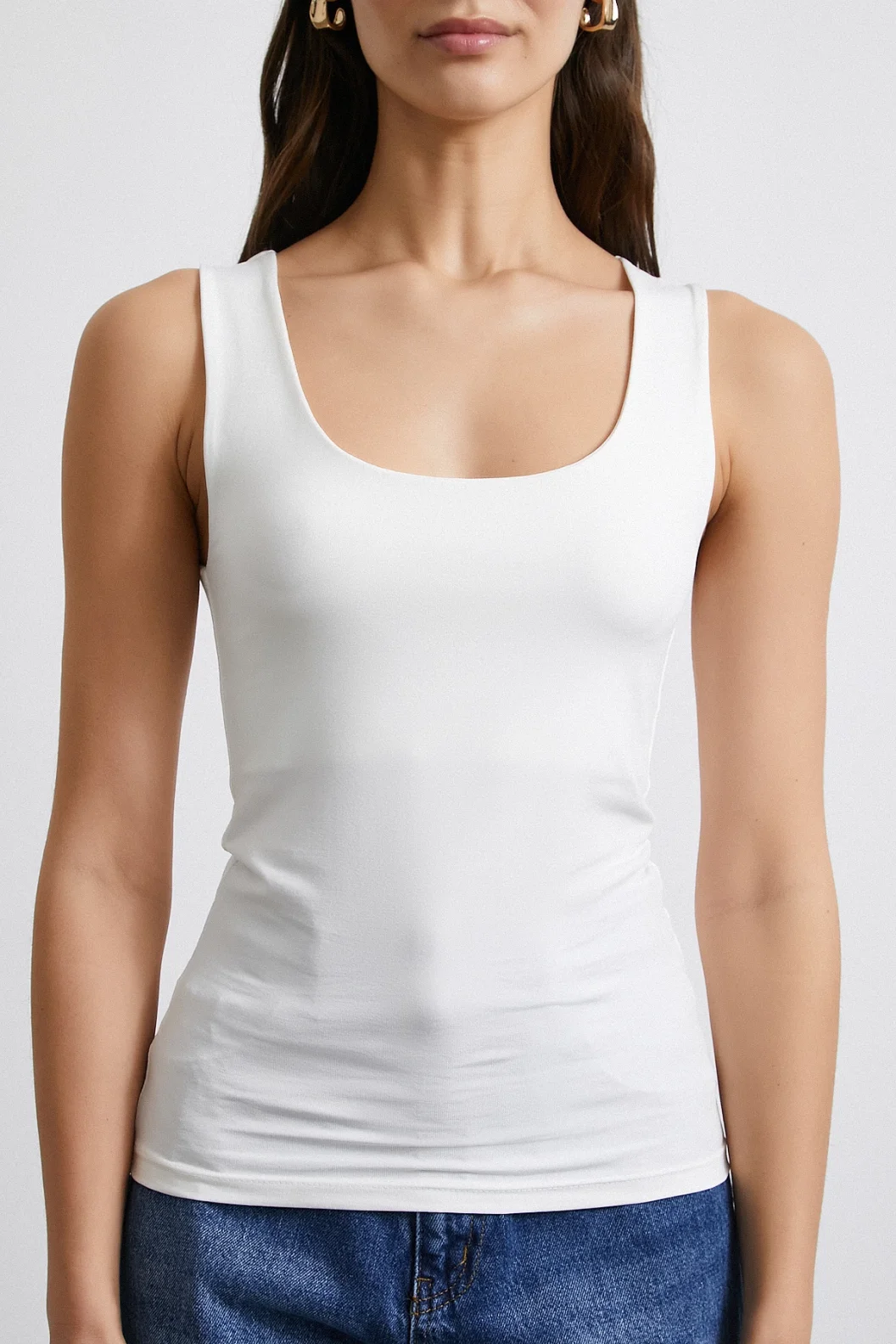 جراب داخلي أبيض