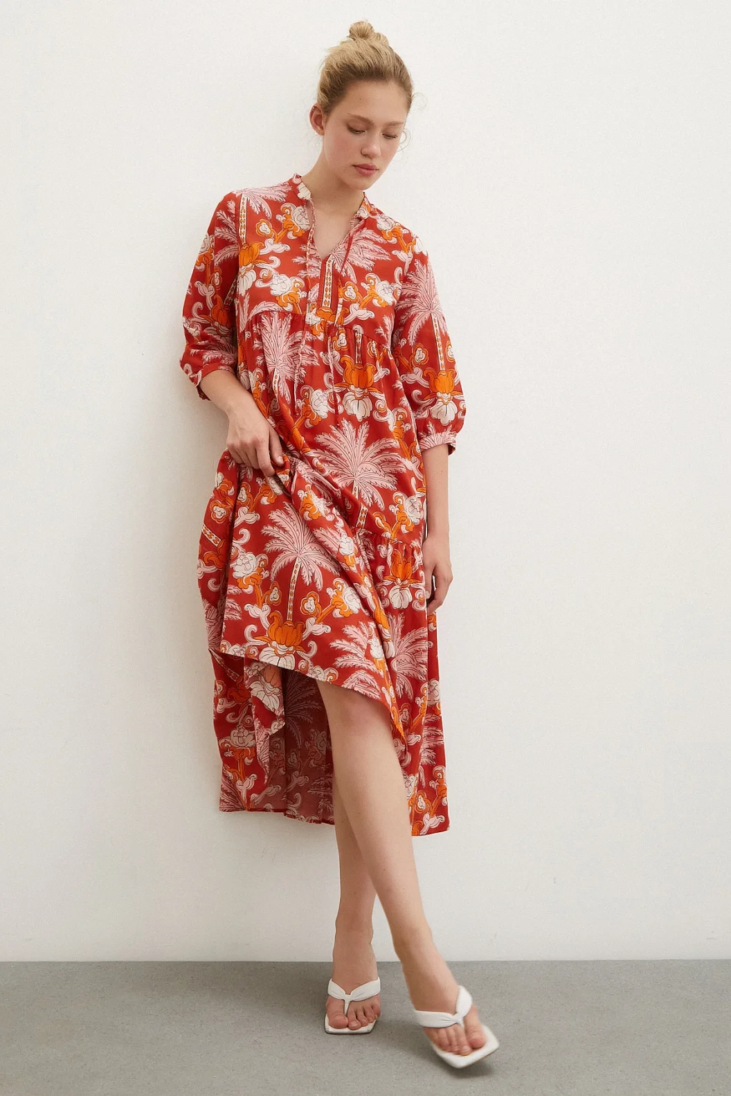 Wickelkleid mit Stehkragenmuster Orange