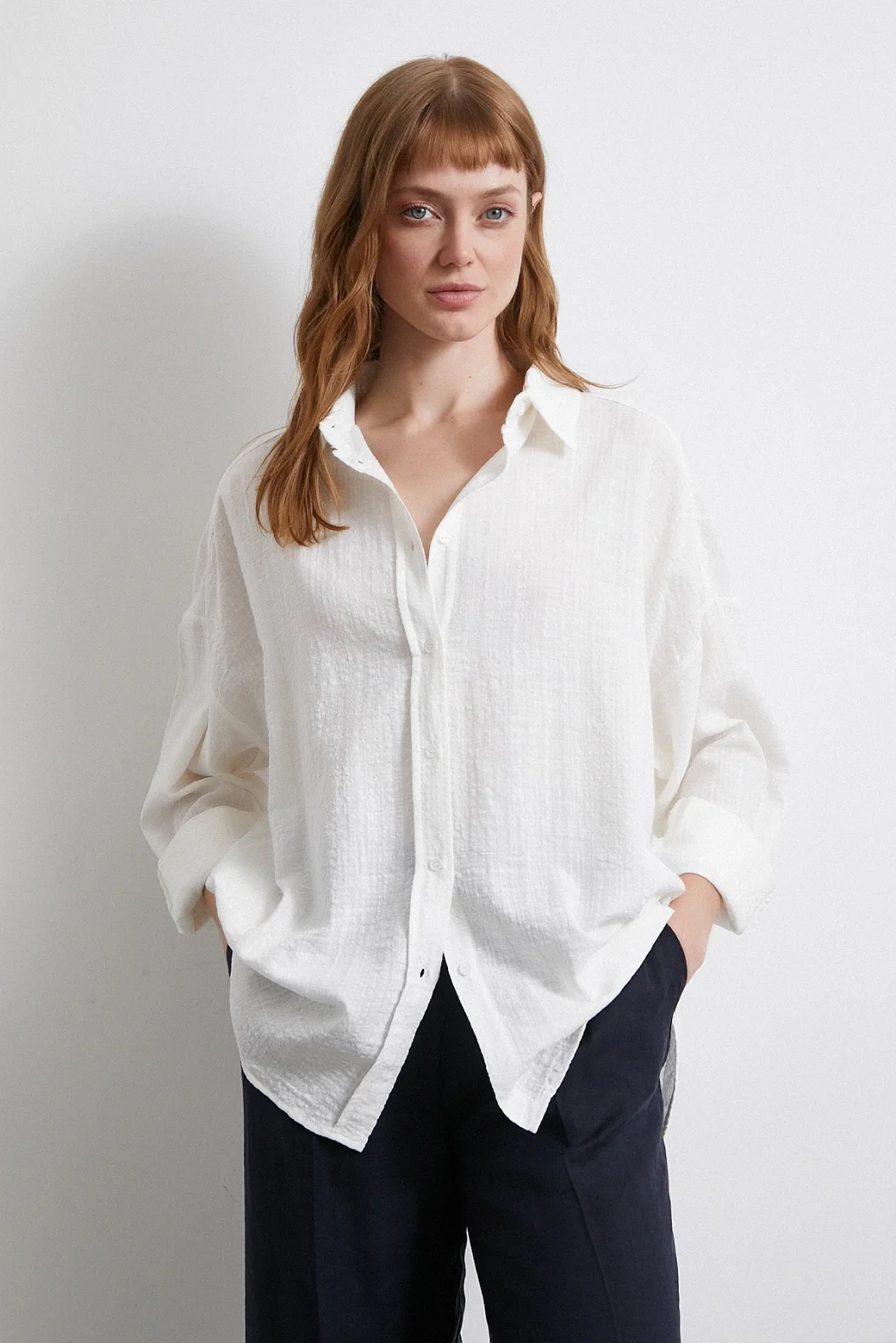 قميص قطني كبير الحجم - أبيض