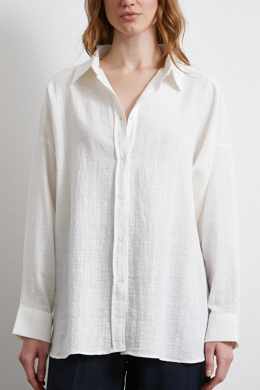 قميص قطني كبير الحجم - أبيض