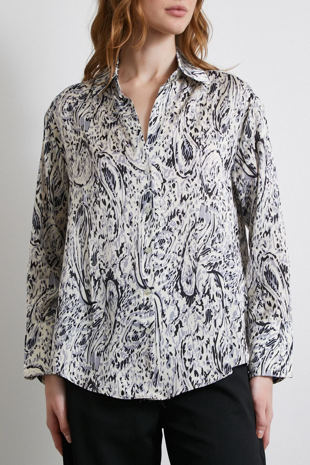 V Neck Patterned Satin Shirt Black