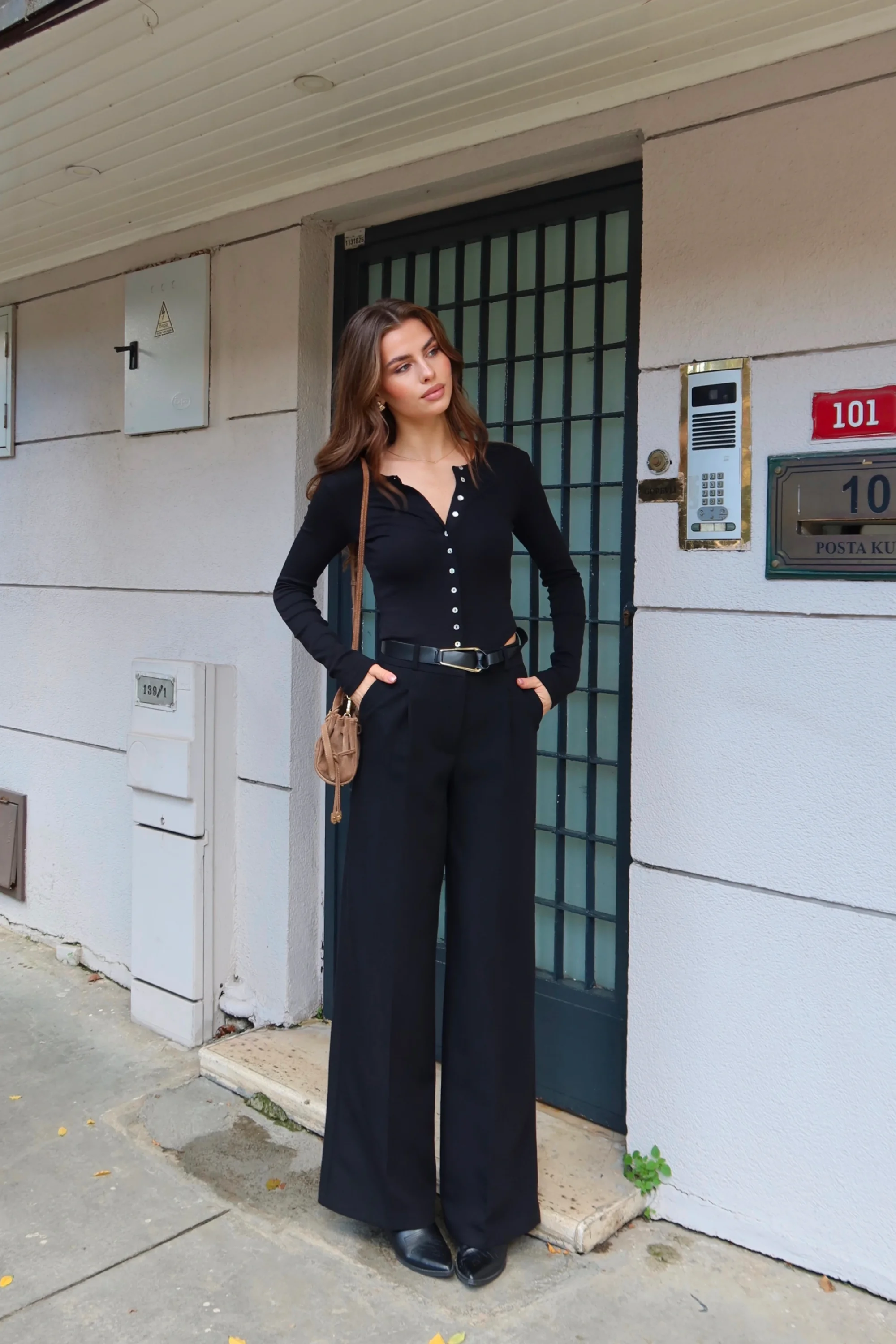 Düğmeli Uzun Kol Bluz Siyah