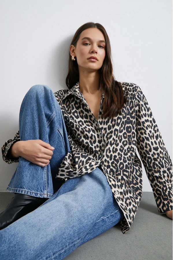 Leopard Patterned Satin Shirt Beige