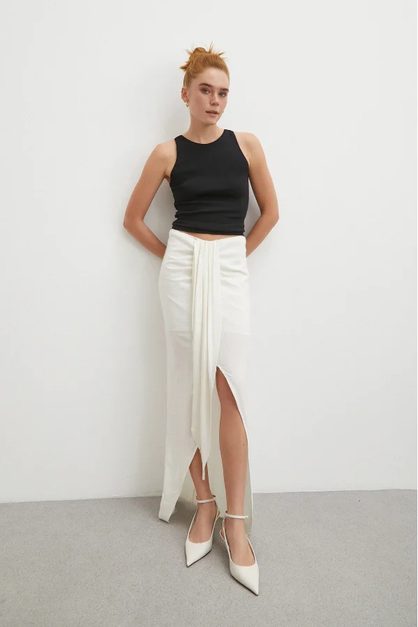 Front-Tie Slit Skirt Ecru