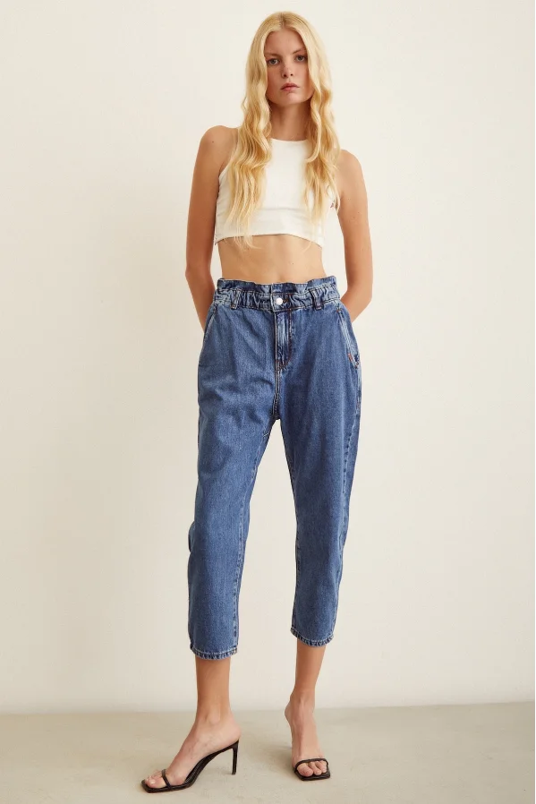 Elastischer Taillenbund Mom Jeans Blau