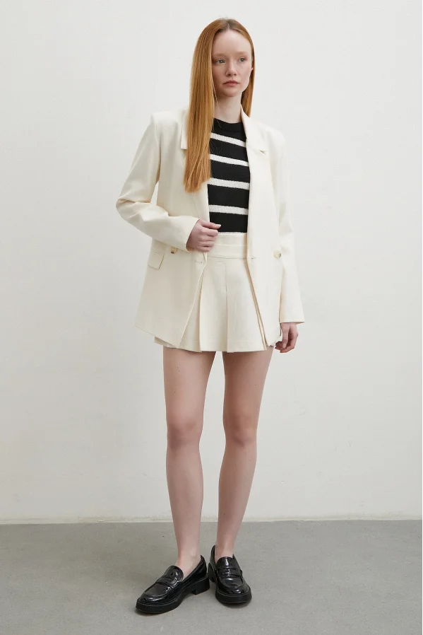 Pleated Shorts Skirt Ecru