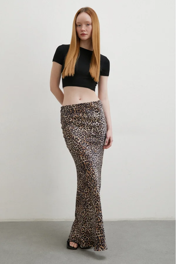 Leopard Patterned Bias Cut Skirt Beige