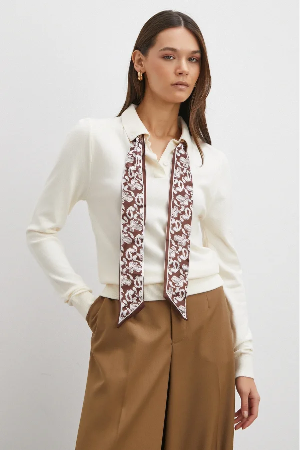 Fularlı Polo Yaka Kazak Ekru