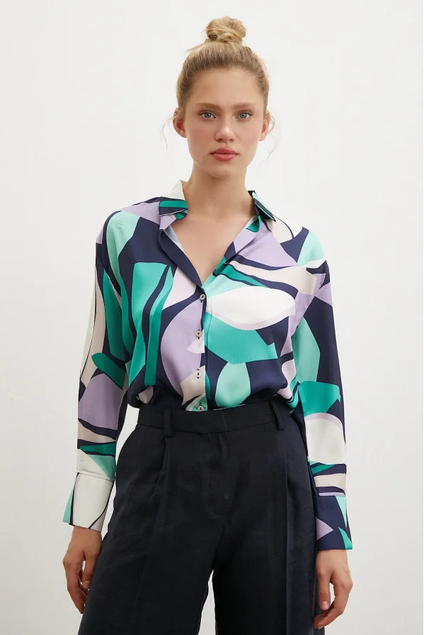 Patterned V Neck Shirt Purple