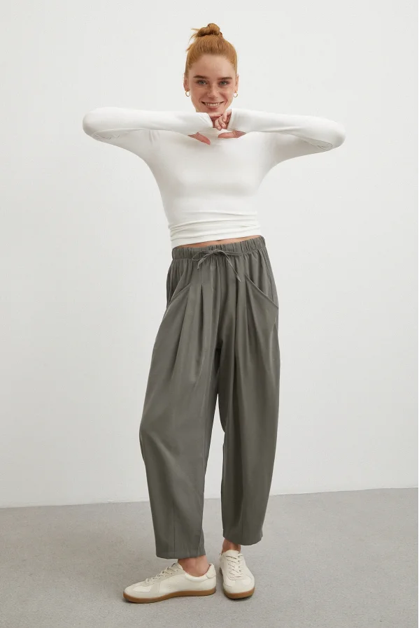 Bağcıklı Beli Lastikli Pileli Pantolon Haki