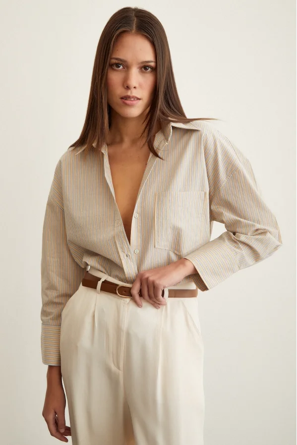 Übergroßes Gestreiftes Hemd Beige