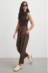 Beli Büzgülü Kemer Tokalı Pantolon Kahve
