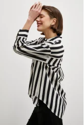 قميص مخطط بألوان روبال أسود