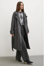 Coat with Collar Detail and Belt in Antiracite Color
