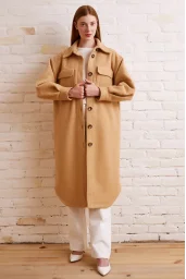 Lange Wickelmantel Beige