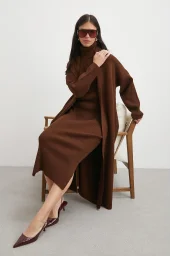 Uzun Elbiseli Hırka Triko Takım Kahve