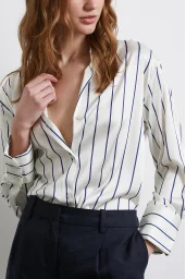 Zartes Chiffonbluse in Ecru