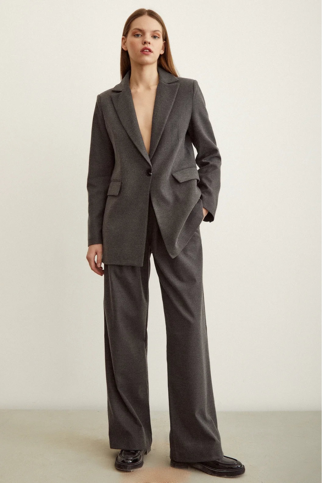 Pleated Fabric Pants Gray