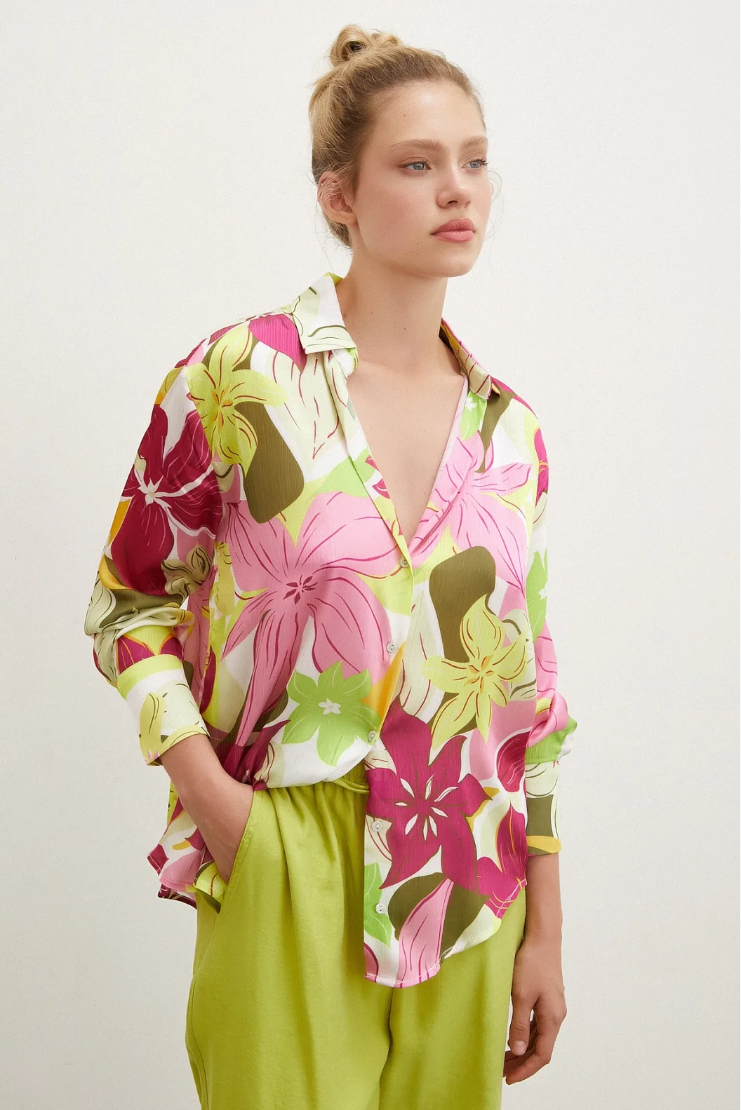 Flower Pattern Satin Shirt Pink