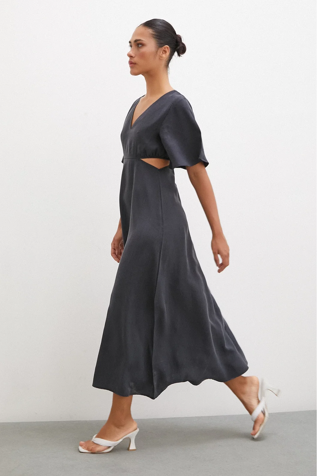 V Neck Side Decollete Dress Antirash
