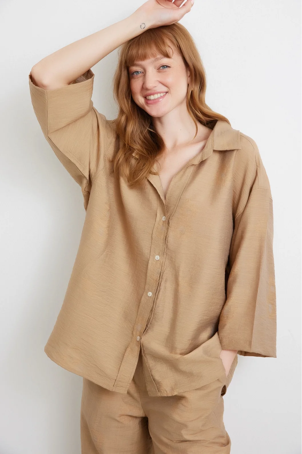 Ärmelhemd Fakir Arm Oversize Hemd Kaffee