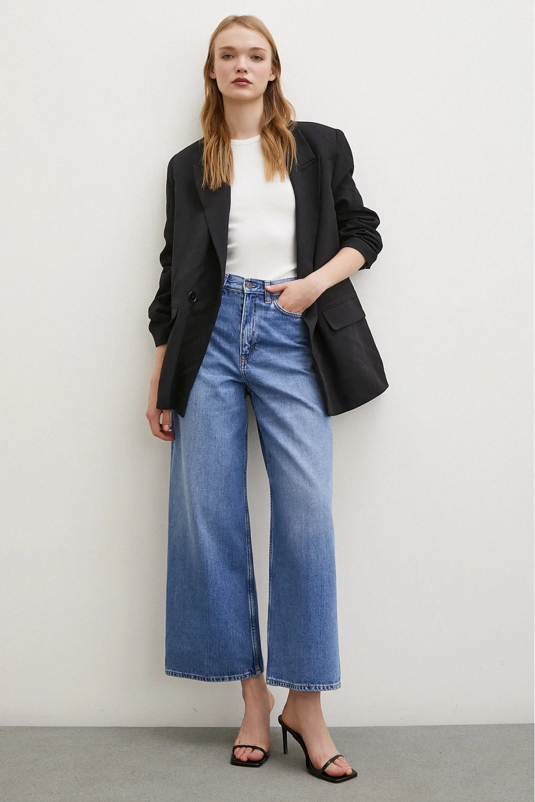 High Rise Wide Leg Slouchy Jeans Blue
