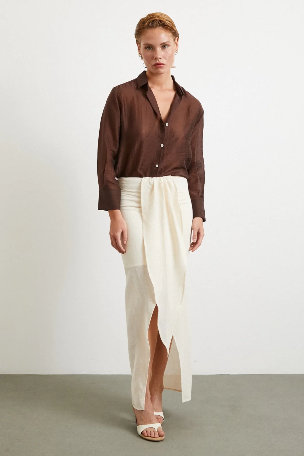 Önü Bağlamalı Etek Krem